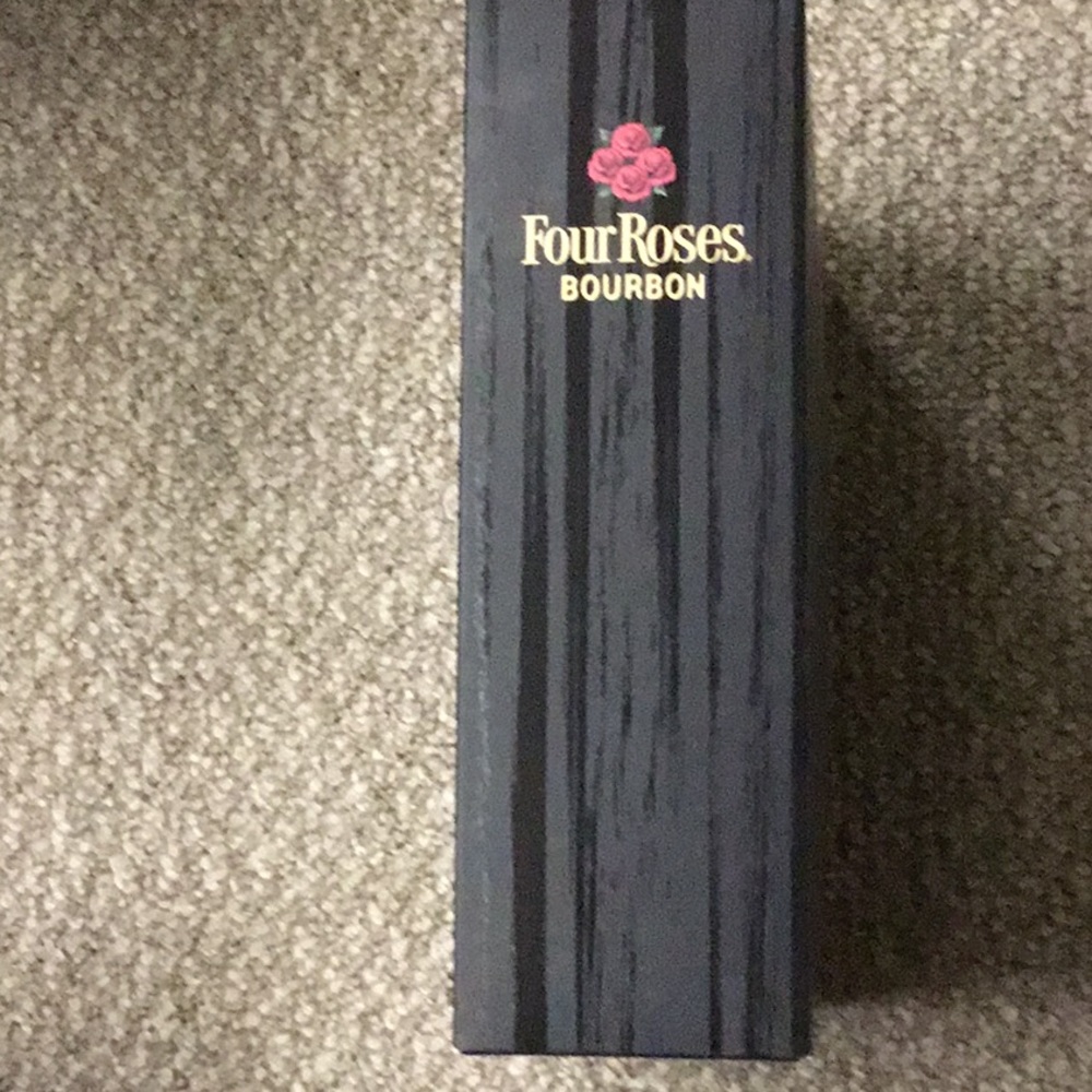 New Four Roses Bourbon Flask - Picture 3 of 4